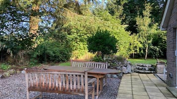 Cottage | Property grounds