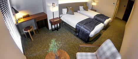 1 bedroom, desk, free WiFi, bed sheets