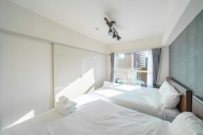 3 Schlafzimmer, Schreibtisch, Bügeleisen/Bügelbrett, kostenloses WLAN