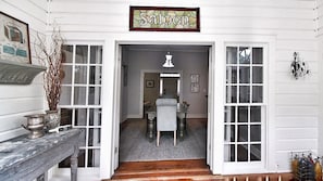 Dining - BELHAVEN COTTAGE HOME NEAR MED CENTER & MILLSAPS (Jackson)