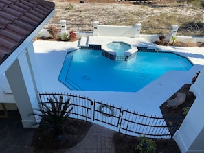 Beheizter Pool