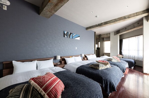 1 bedroom, desk, free WiFi, bed sheets
