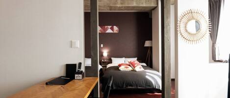 1 slaapkamer, een bureau, gratis wifi, beddengoed