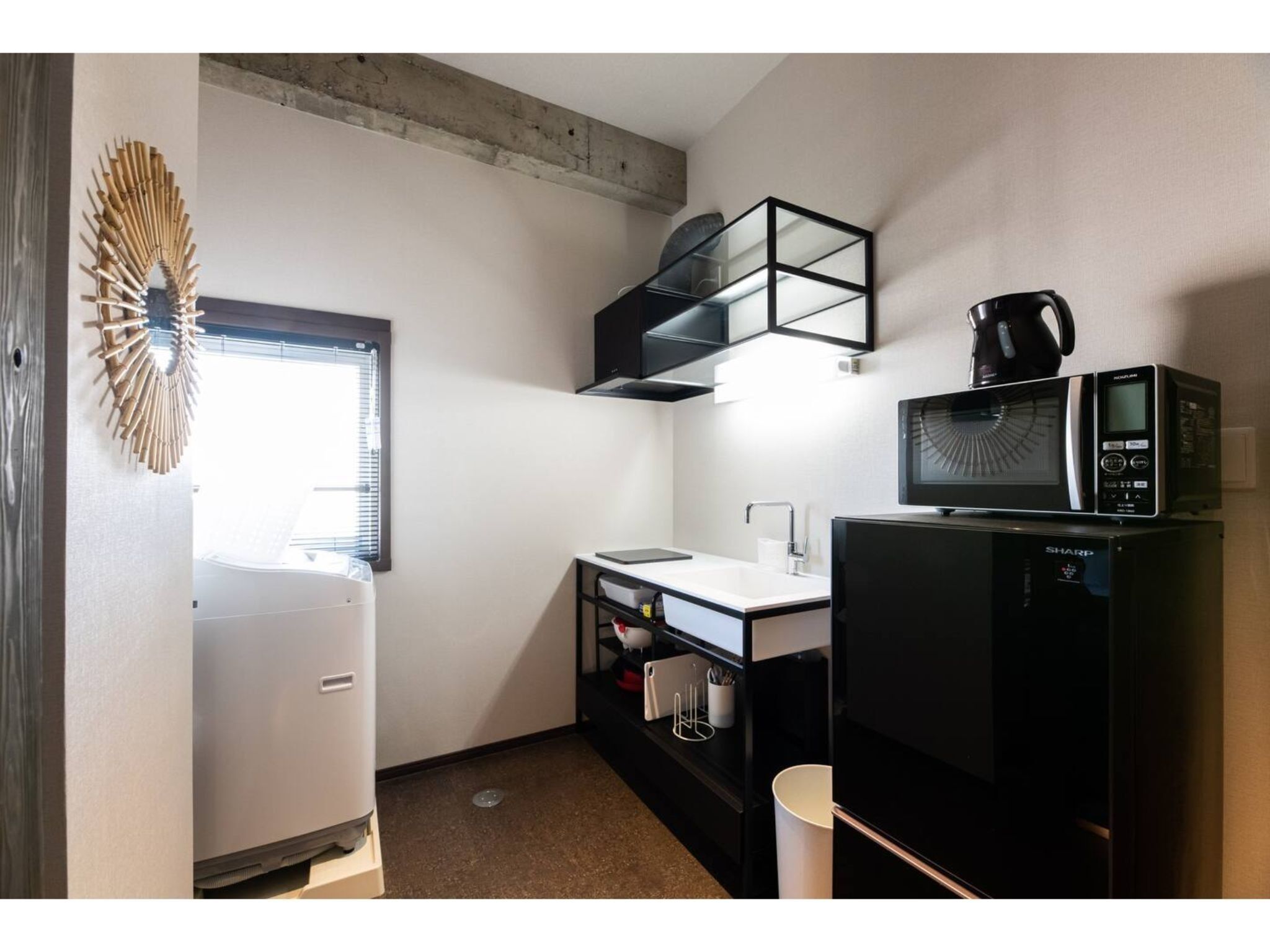 Fridge, microwave, stovetop, cookware/dishes/utensils