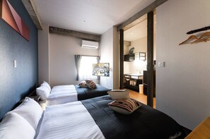 1 bedroom, desk, free WiFi, bed sheets