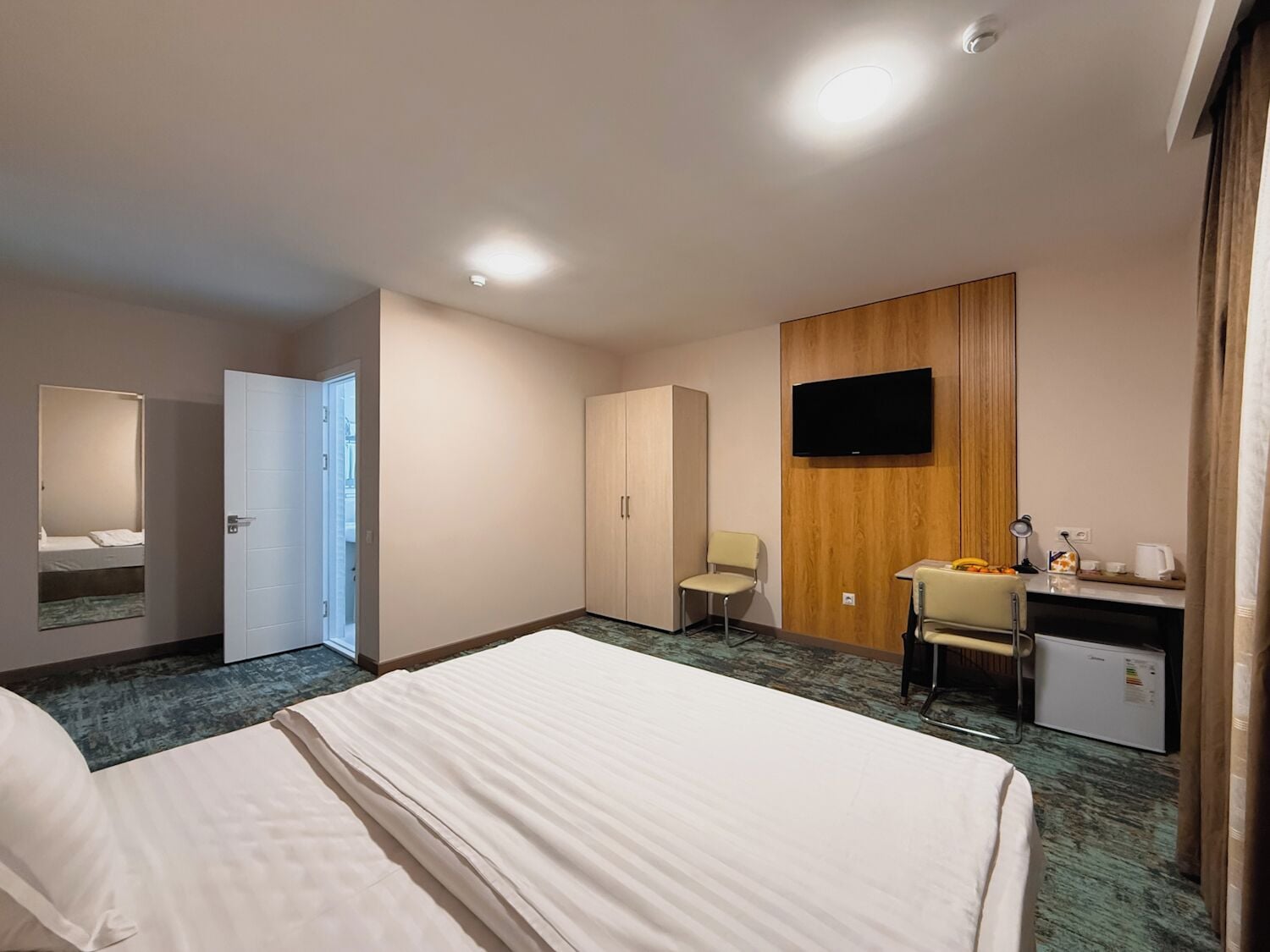 Basic Double Room | Select Comfort beds, in-room safe, desk, blackout drapes