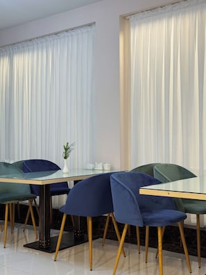 Reception - Musafir Hotel (Tashkent)