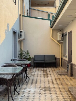 Terrace/patio - Musafir Hotel (Tashkent)
