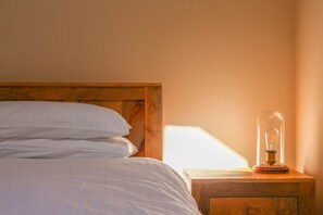 1 غرفة نوم ومكواة/لوح كي وسرير سفر وواي فاي مجانًا