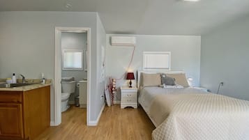 1 chambre, fer et planche Ă repasser, Wi-Fi, draps fournis