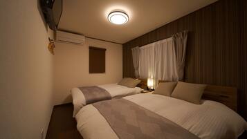 4 bedrooms, free WiFi, bed sheets