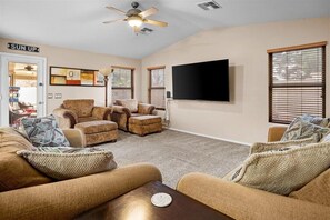 Smart TV, fireplace, ping pong, printers