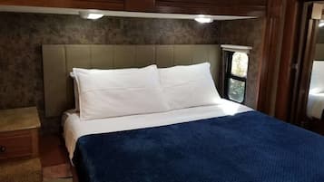 5 bedrooms, iron/ironing board, WiFi