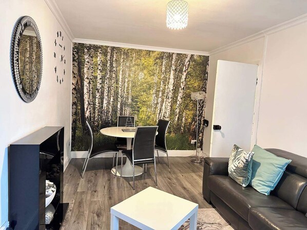 Apartment | Living area | TV, fireplace - Ann St Short-term Stay, Greenock, United Kingdom (Greenock)