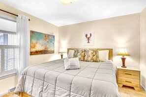 4 bedrooms, iron/ironing board, travel cot, free WiFi