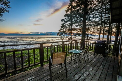 'Chisik Cabin' Waterfront/Sunset Views