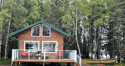 Cozy Waterfront Cabin, Central Kenai - Alaskan Sunset Cabins: 'Kalgin'