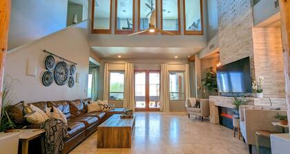 ADOBE MANOR // Main + Guest Home // Sleeps 20