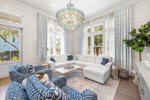 Nicht klassifiziertes Bild, 2 von 67, Schaltfläche