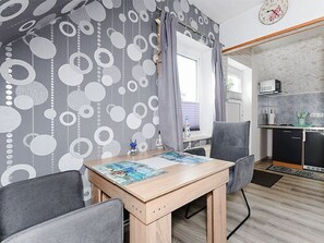 Refrigerador y microondas 