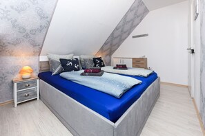 1 quarto, berço de viagem, Wi-Fi, roupa de cama