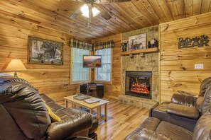 Smart TV, fireplace, DVD player