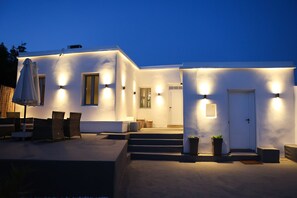 Front of property - evening/night - PS House Kimolos - PS Rental (Kimolos)
