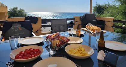 Cap Corse: Large house by the sea -Wheelchair friendly)