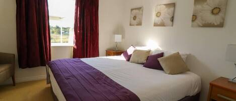 2 chambres, fer et planche Ă repasser, Wi-Fi gratuit