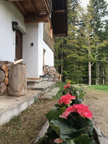 Waldhaus Neuleutasch, plenty of space to be outside, far away from the hustle and bustle