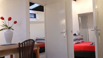 2 habitaciones, cuna de viaje, wifi y ropa de cama