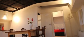 Houseboat Apartment Amsterdam Center
