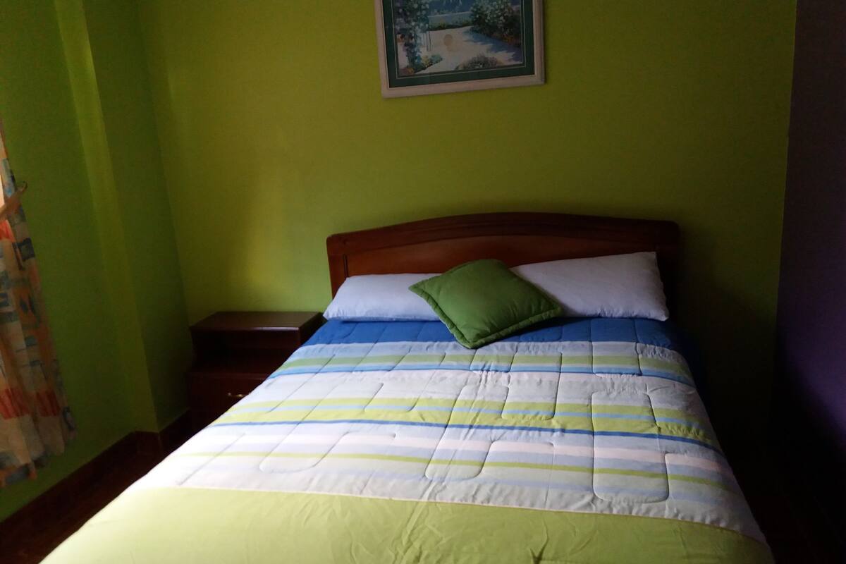 Standard Single Room | Blackout drapes, iron/ironing board, free WiFi
