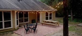 Aggieland’s Hidden Hideout, secluded yet convenient to all local attractions