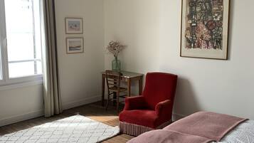 6 Schlafzimmer, Bügeleisen/Bügelbrett, Reisekinderbett, WLAN