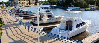 Sheboygan Waterfront 3 Bedroom 2.5 Bathroom Home