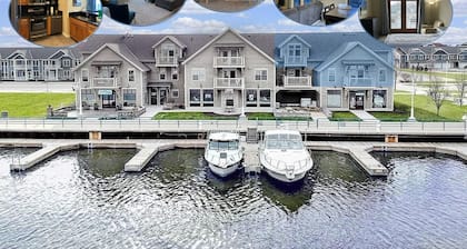 Sheboygan Waterfront 3 Bedroom 2.5 Bathroom Home
