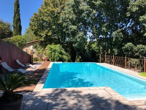 Outdoor pool, a heated pool