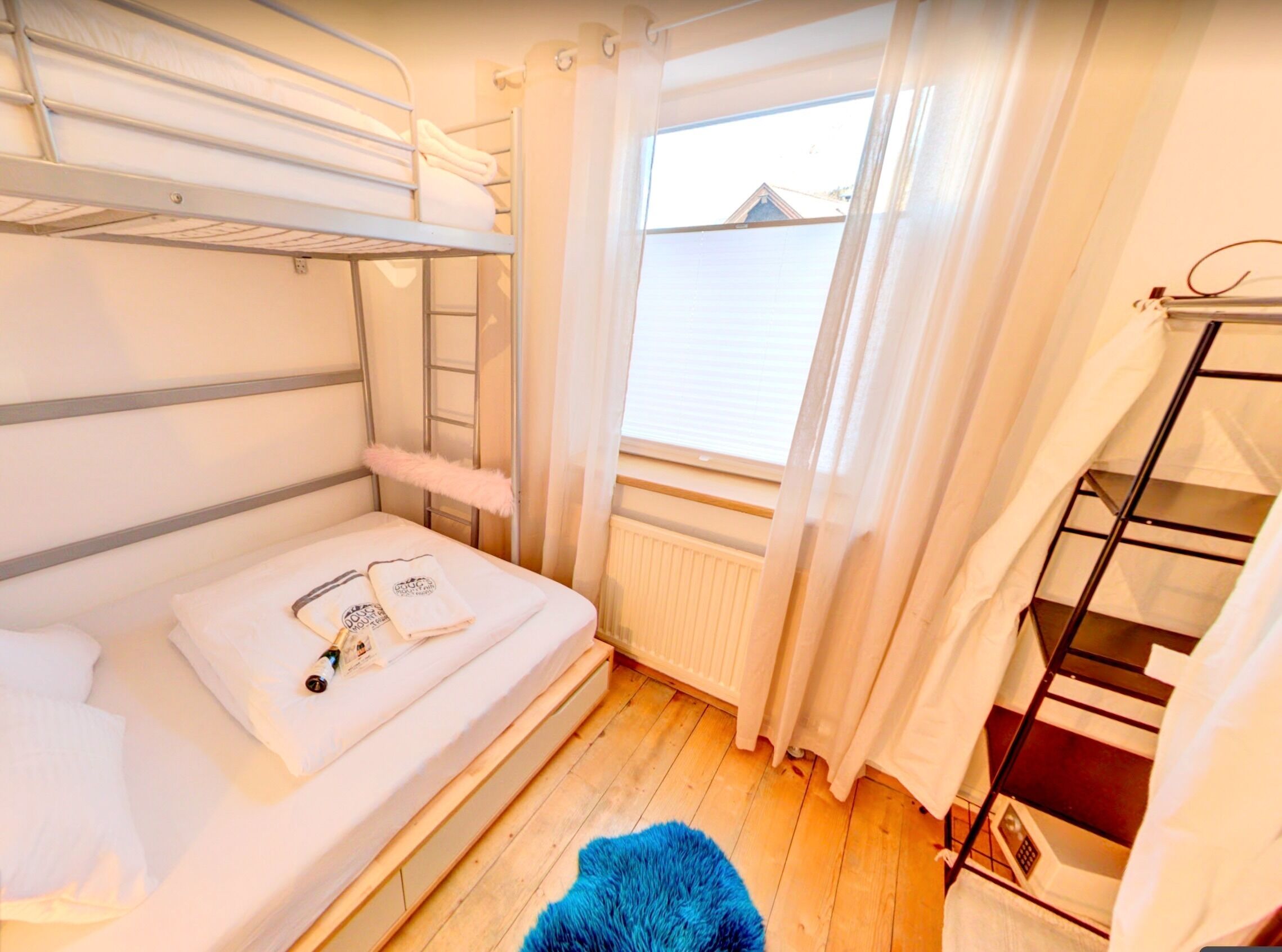 3 Schlafzimmer, Bügeleisen/Bügelbrett, kostenloses WLAN, Bettwäsche