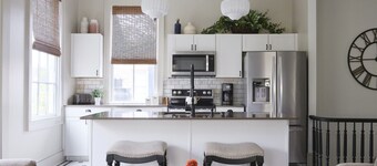 111 Waldburg street Beautifully Renovated Historic 5 bedroom 5 bath