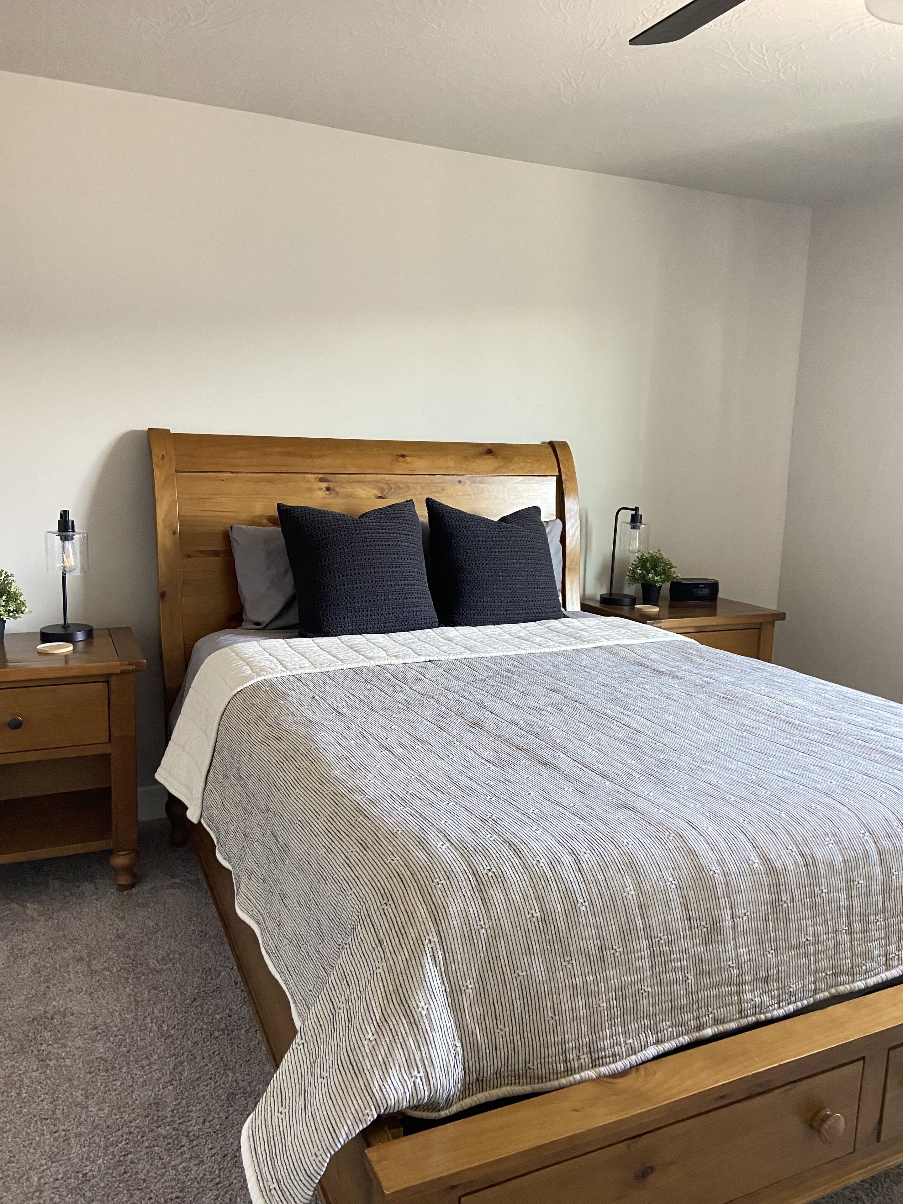 3 عدّة غرف نوم ومكتب ومكواة/لوح كي وواي فاي مجانًا