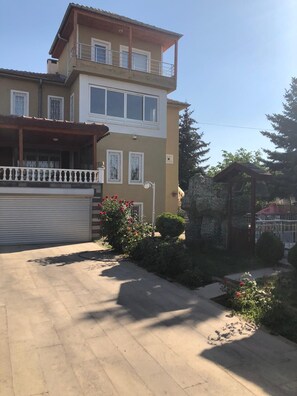 Front of property - Becen Winter Village (Kayseri)
