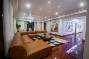 Interior - WDC Aparthotel (Buea)