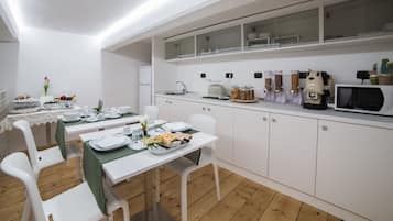 Desayuno buffet incluido todos los días