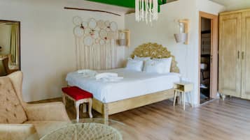 Deluxe Oda | 1 bedroom, Select Comfort beds, individually decorated