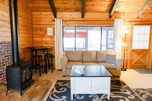 TV connectée, cheminée