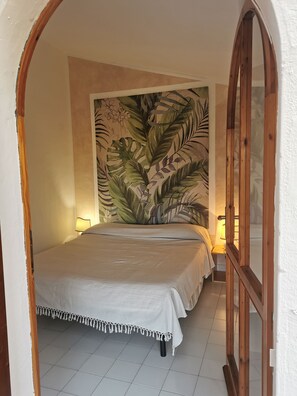 2 Schlafzimmer, Bügeleisen/Bügelbrett, Bettwäsche