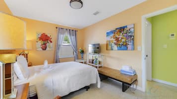 3 多间卧室、熨斗/熨衣板、WiFi、床单