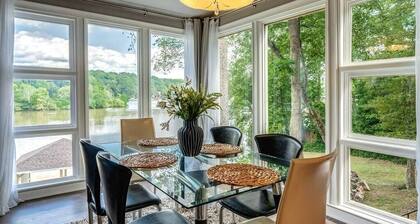 Sunny Deck ALL Rooms w/LAKE VIEW