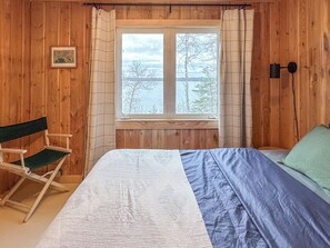 3 多间卧室、办公桌、免费 WiFi、床单